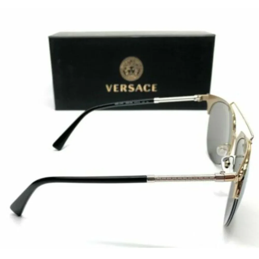 New Versace Men's Gold Pilot Sunglasses!